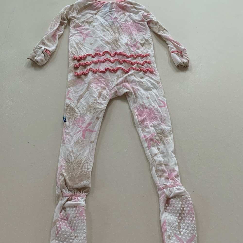 Kickee pants footie - Picture 5 of 6